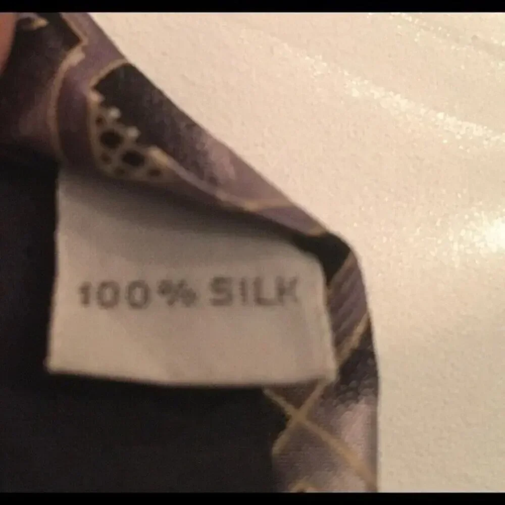 Vintage *1980s-1990s) Pierre Cardin geometric design 100% silk tie